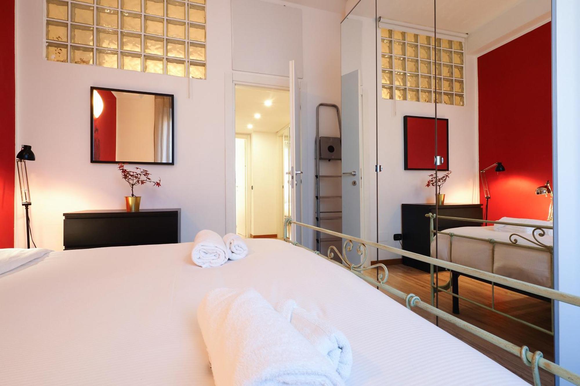 Primopiano - Palmaria Apartment Milan Bagian luar foto