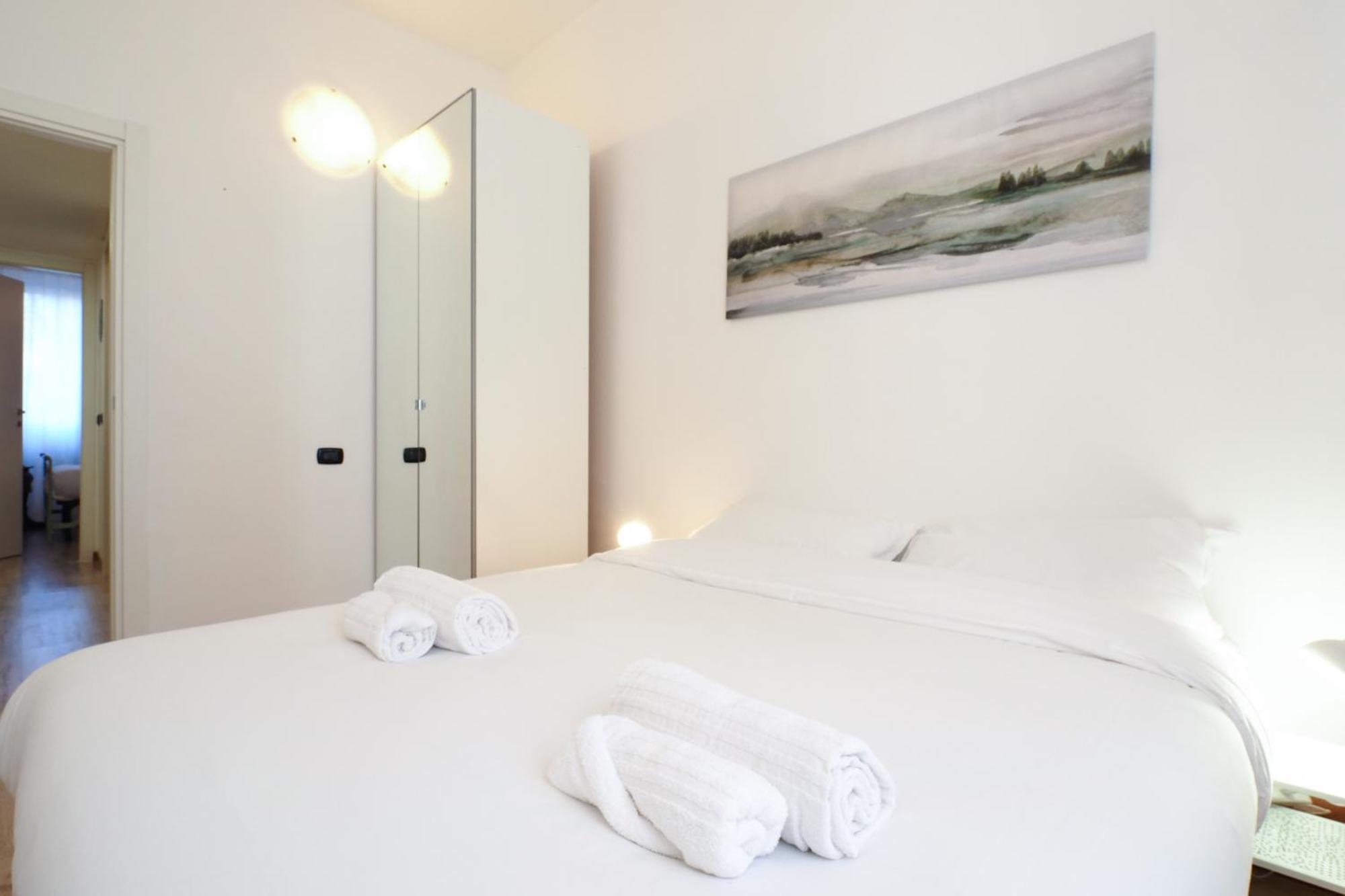 Primopiano - Palmaria Apartment Milan Bagian luar foto