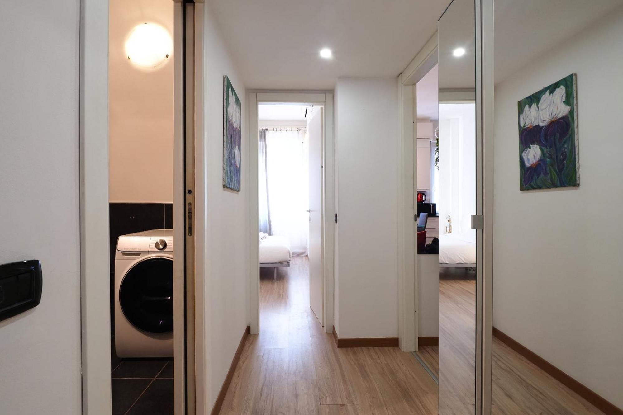 Primopiano - Palmaria Apartment Milan Bagian luar foto
