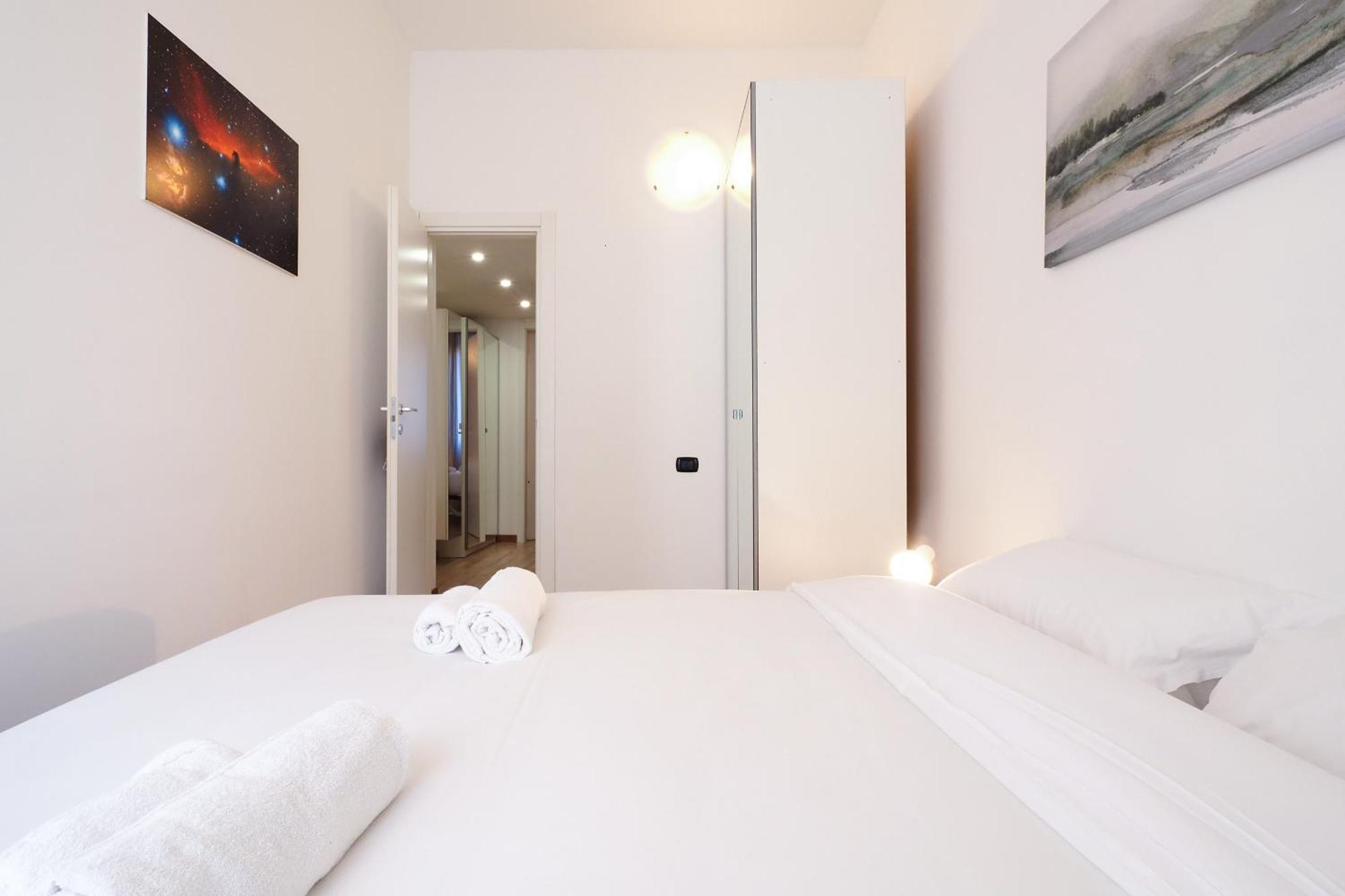 Primopiano - Palmaria Apartment Milan Bagian luar foto